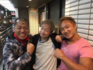 スポーツトレーナー澤口一貴さんとシュワルツ浅井さん